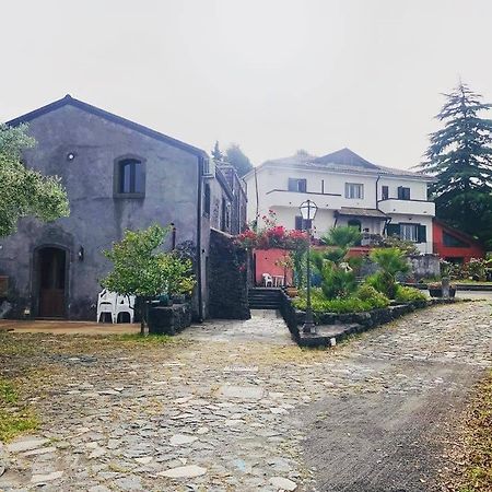 Villa Alessio - Case Vacanza Con Piscina Sull'Etna Puntalazzo Exterior photo