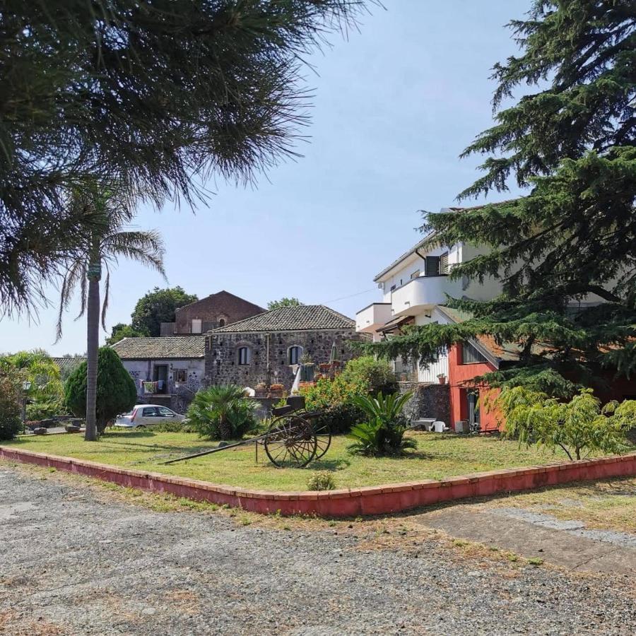 Villa Alessio - Case Vacanza Con Piscina Sull'Etna Puntalazzo Exterior photo